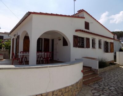 House to rent L’Escala 500mts from Riells Beach