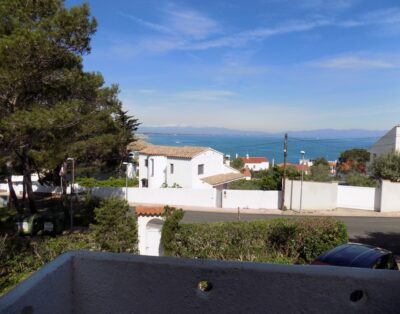 Apartment to rent in L’Escala Montgó sea views