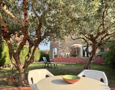 Charming apartment in a 14th-century castle